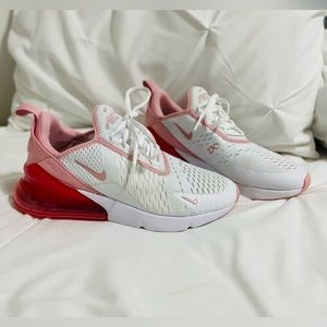 Nike Air Max 270 Youth Size 6, Women’s size 7–7 1/2